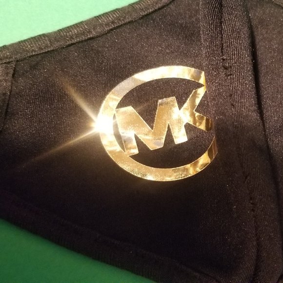 RARE MICHAEL KORS LARGE TOGGLE NECKLACE + MK MASK - Picture 15 of 16